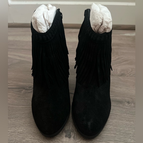 Gianni Bini Western Black Fringe Ankle Boots - Picture 4 of 6